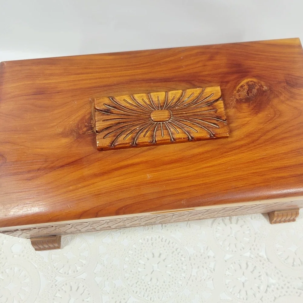 Vintage Carved Cedar Wood Jewelry Trinket Box With Mirror & Feet